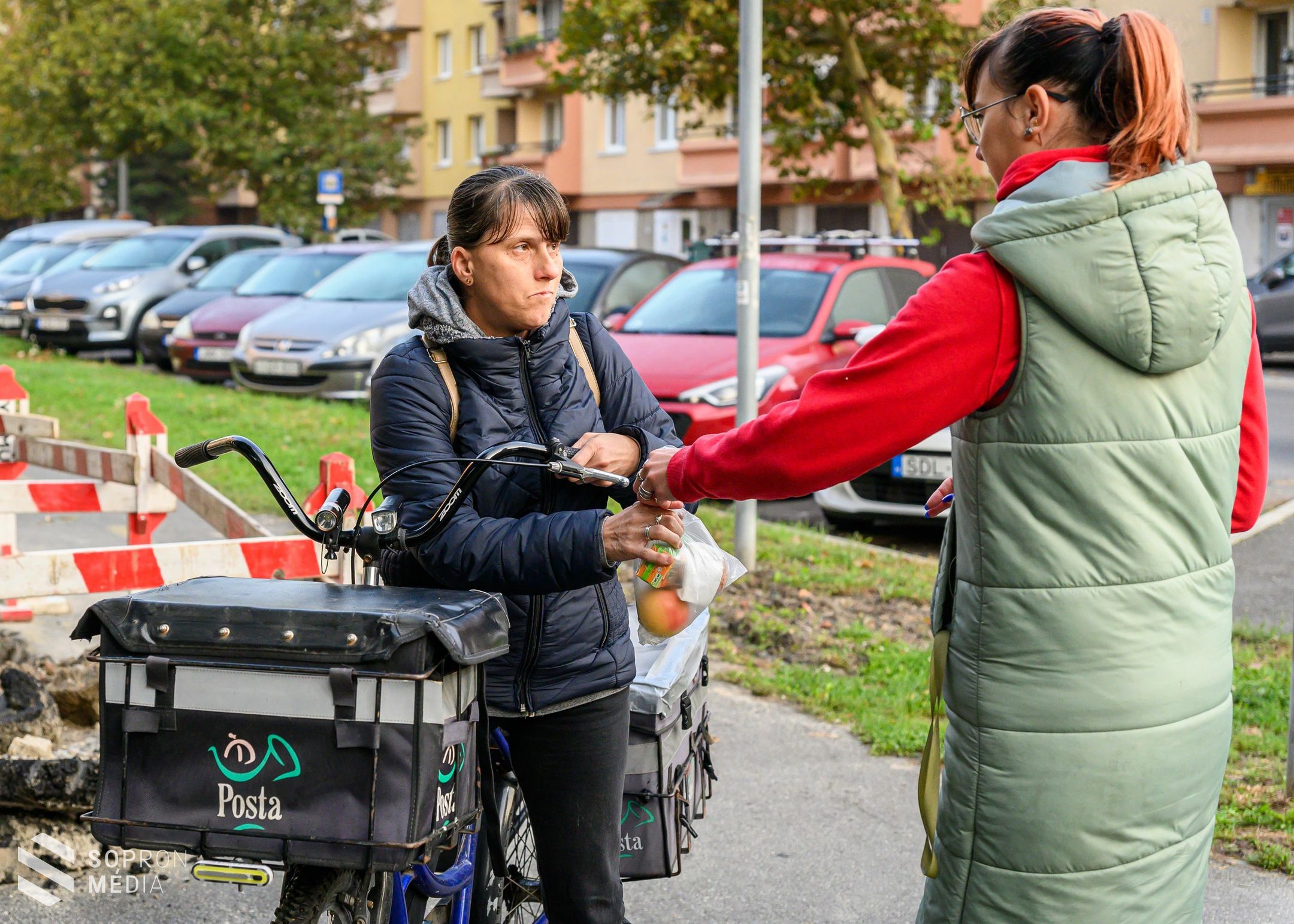 Reggelivel várták a bringásokat Sopronban