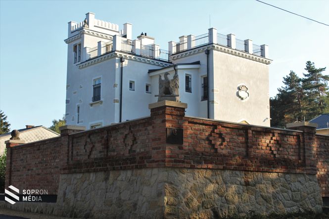 A 2017-es esztendőben az Anasztázia-villa érdemelte ki a rangos helyi elismerést