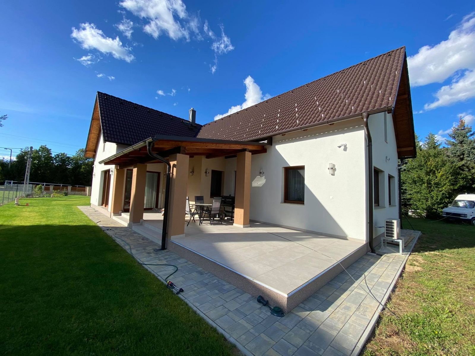 Internorm Vasutas ház Internorm ablakokakal Ágfalva