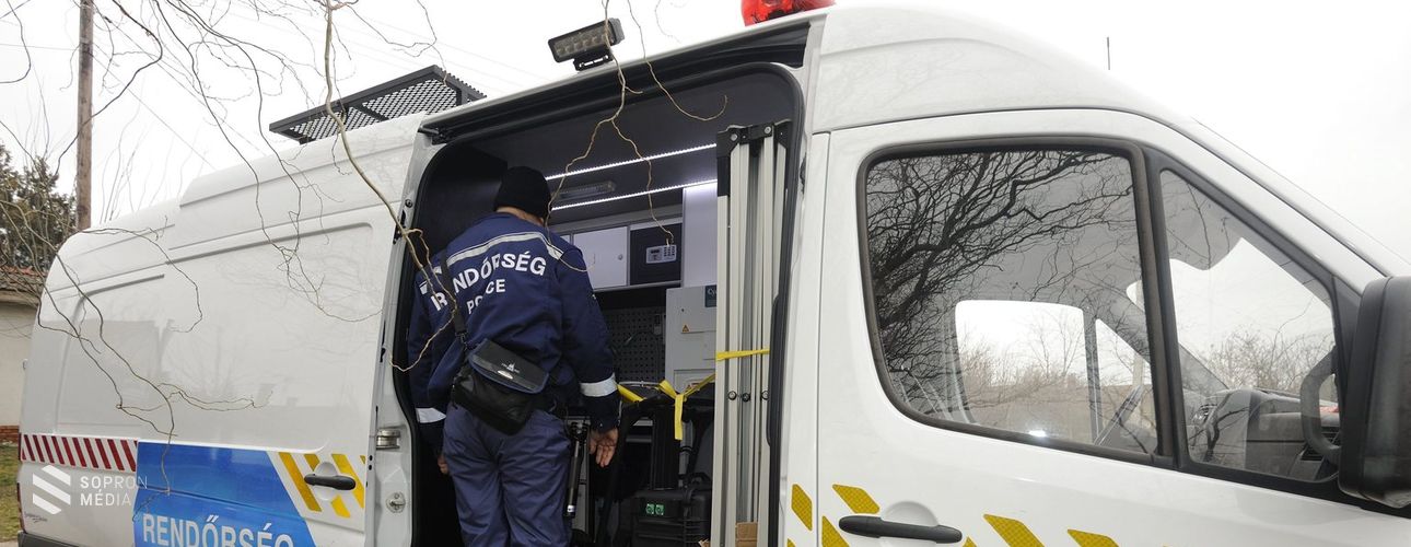 Idegeneknek belépni tilos!