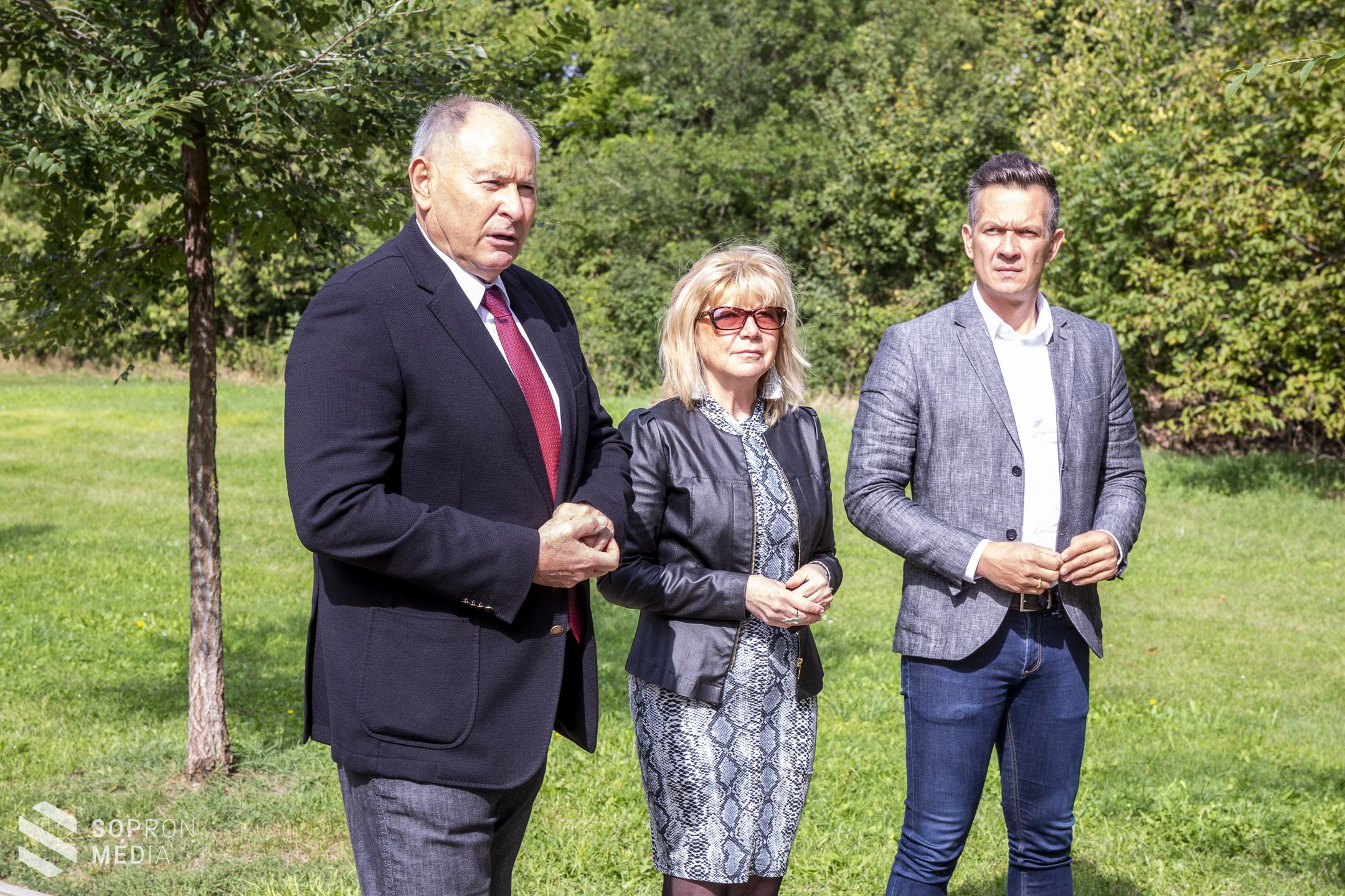 Megújulnak az utak, járdák és parkolóbővítés is megvalósul a város három pontján