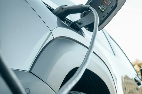 Elektromos autótöltési lehetőség