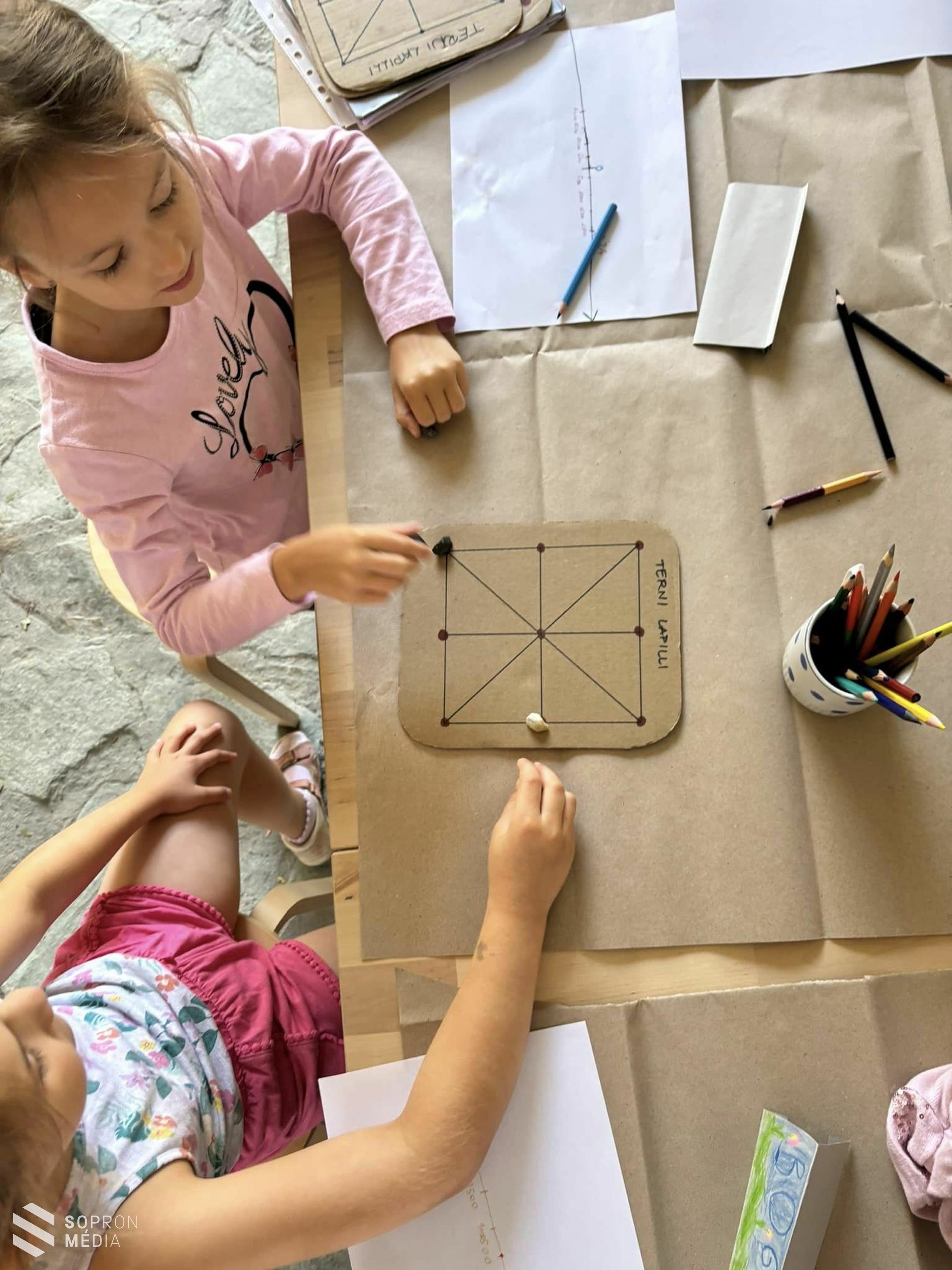 Időutazók címmel tartanak kütyümentes tábort a Soproni Múzeum munkatársai a Pék-házban