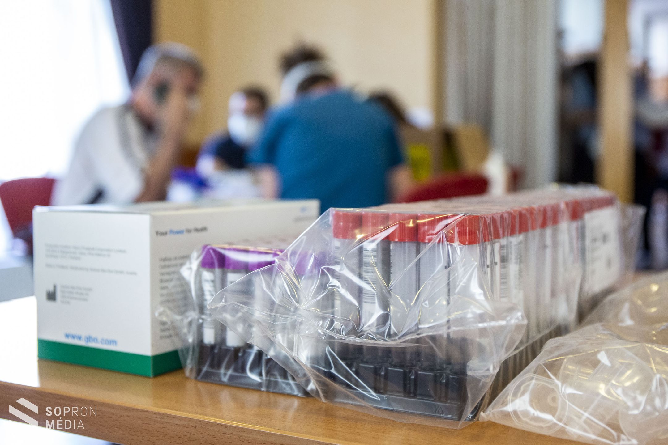 Koronavírus-szűrővizsgálat - Sopronban, Ágfalván és Fertőrákoson is teszteltek hétfőn