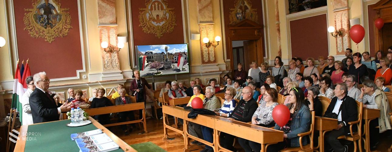 Oklevelet kaptak a Gyorstalpaló résztvevői a "tanévzárón"