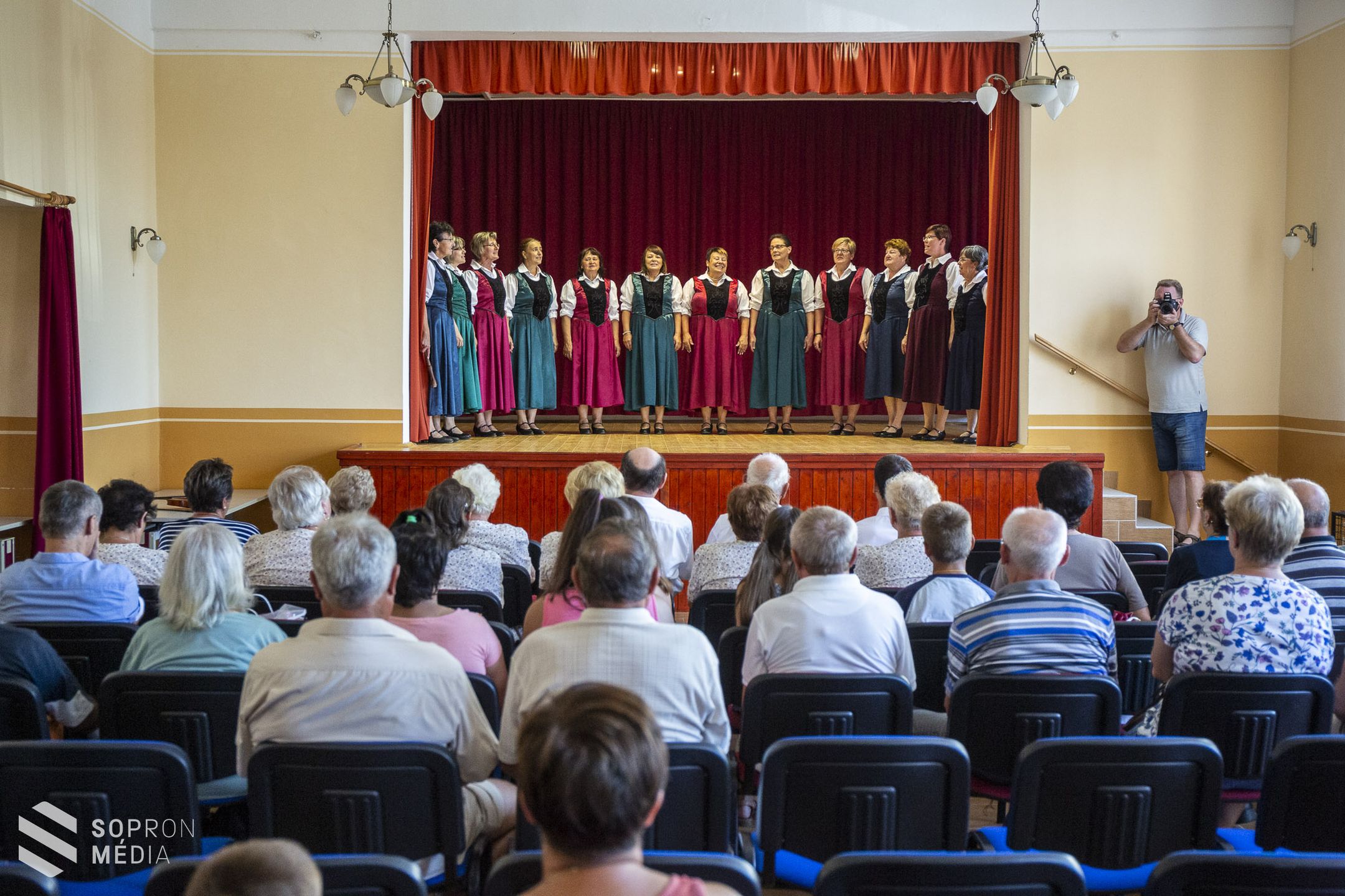 Így mulatott a falu Völcsejen - KÉPEKKEL!