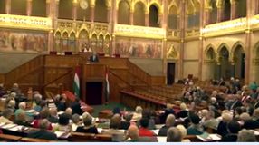 A Jereván lakótelep nyugdíjasklubja is részt vett a Magyar Parlament civil konferenciáján