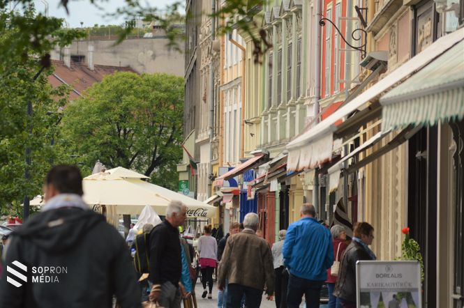 Megújulhatnak a Várkerületi épületek.