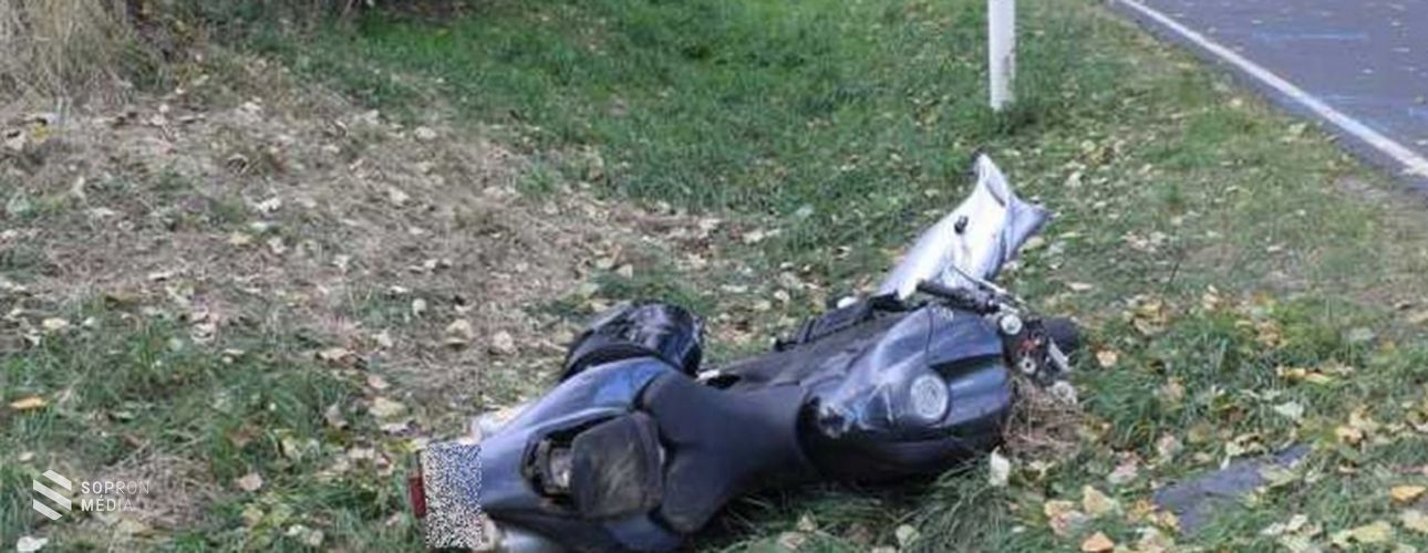 Egy motorkerékpárossal ütközött Lövő térségében egy személygépkocsi