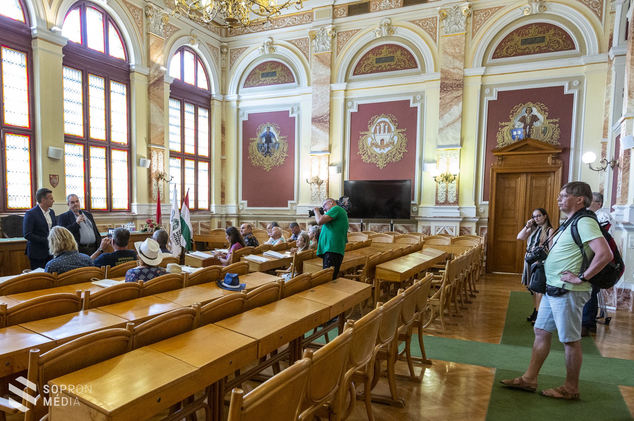 Litván újságírókat láttak vendégül a városházán
