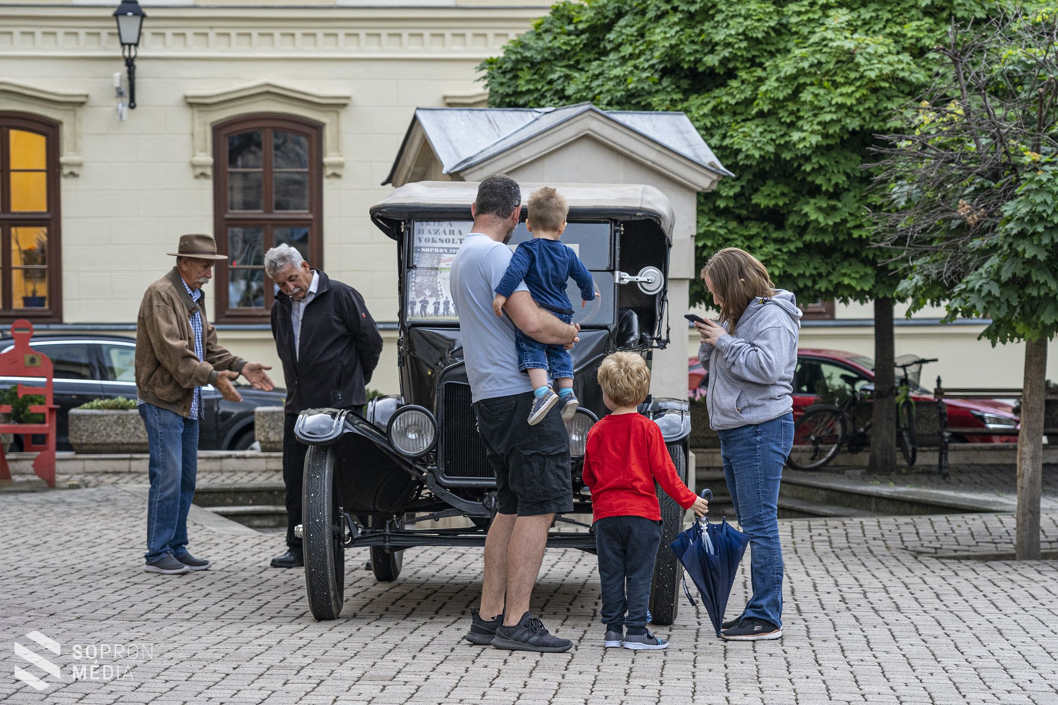 Dokumentumfilm készült a soproni népszavazásról