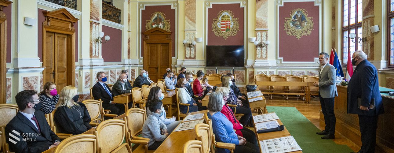 Advent alkalmából 10 szervezetet támogat a Lions Club Sopron