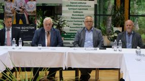 Együttműködési megállapodást kötött a Soproni Egyetem és öt kereskedelmi és iparkamara