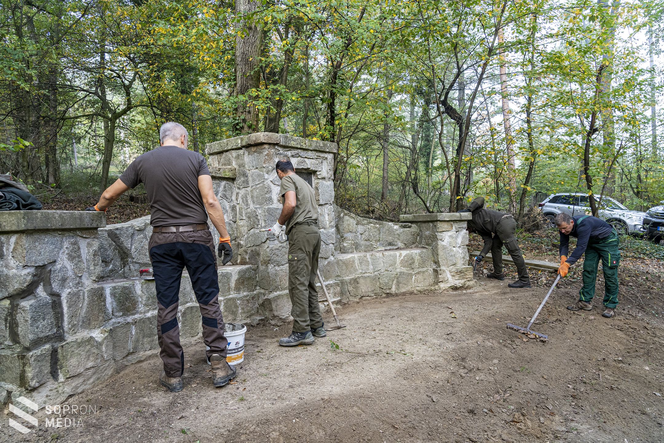 Felújították Muck Endre emlékművét