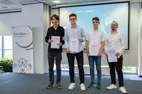 IX.Estöri fináléja