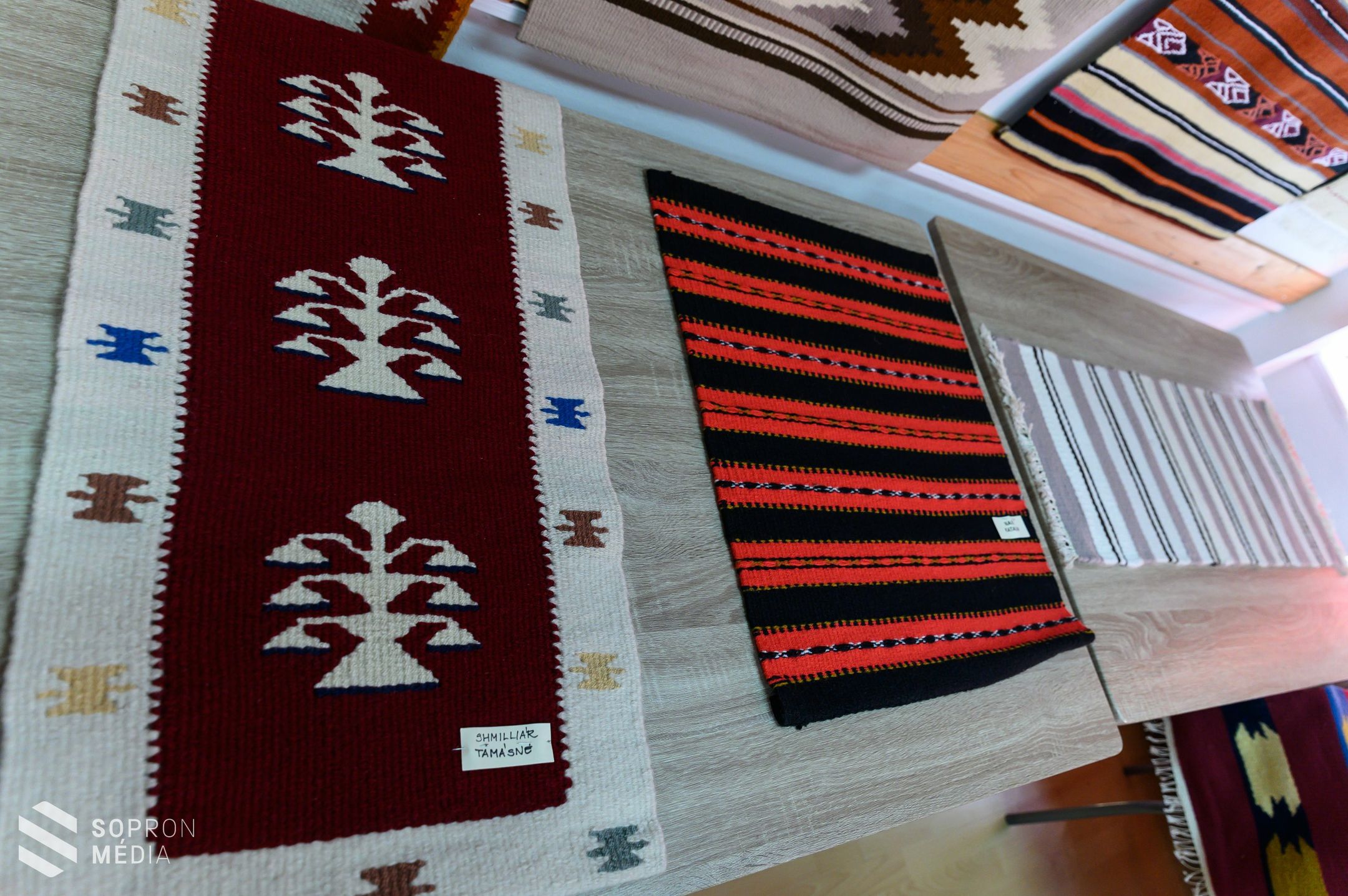 Szívvel, lélekkel, fonallal