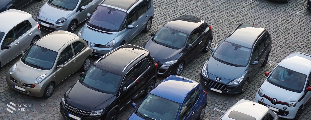 Ingyenes a felszíni parkolás Sopronban az ünnepek alatt