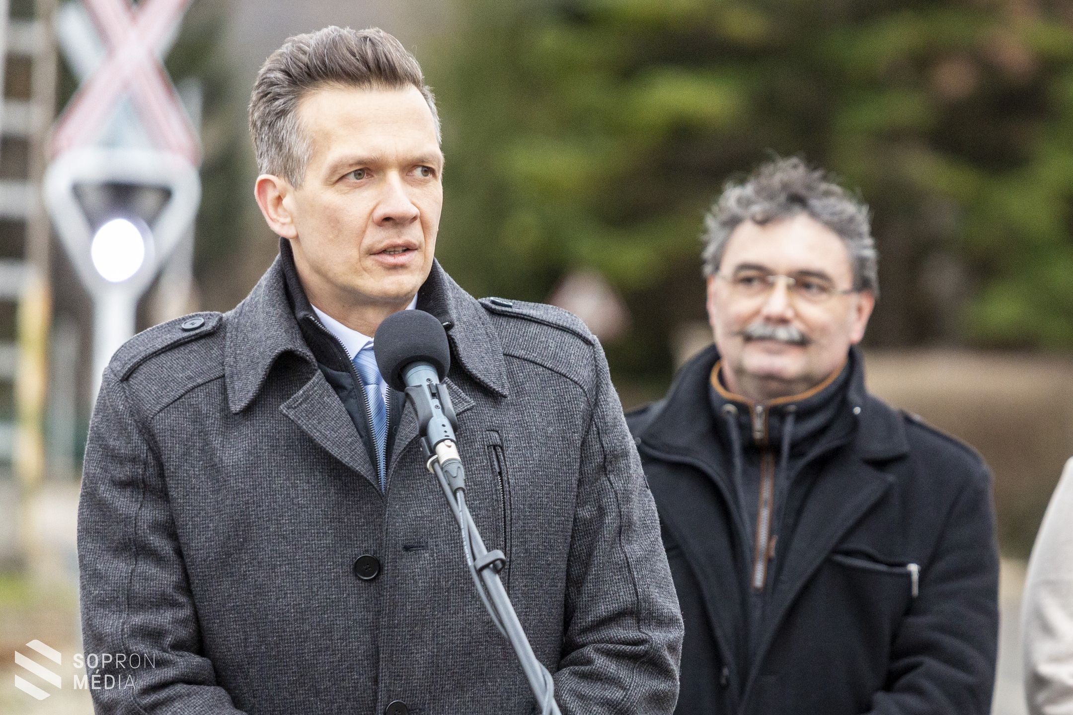 Átadták a megújult ágfalvi bekötőutat