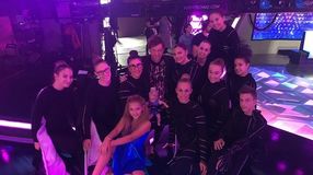 Nagy show-ra készül a Dirty LED Light Crew!