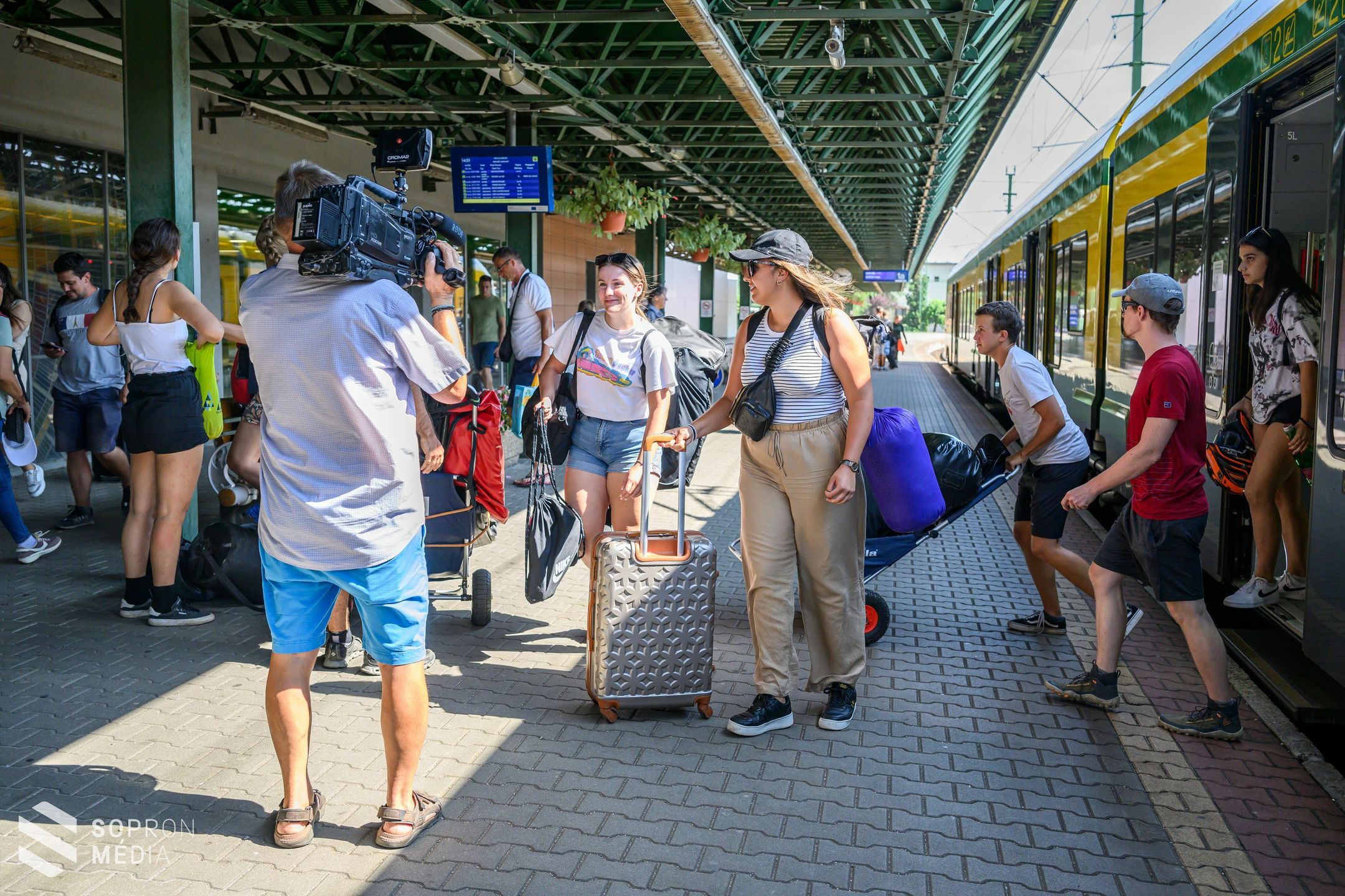 Megérkeztek a "pogányok" a Soproni Egyetemre!