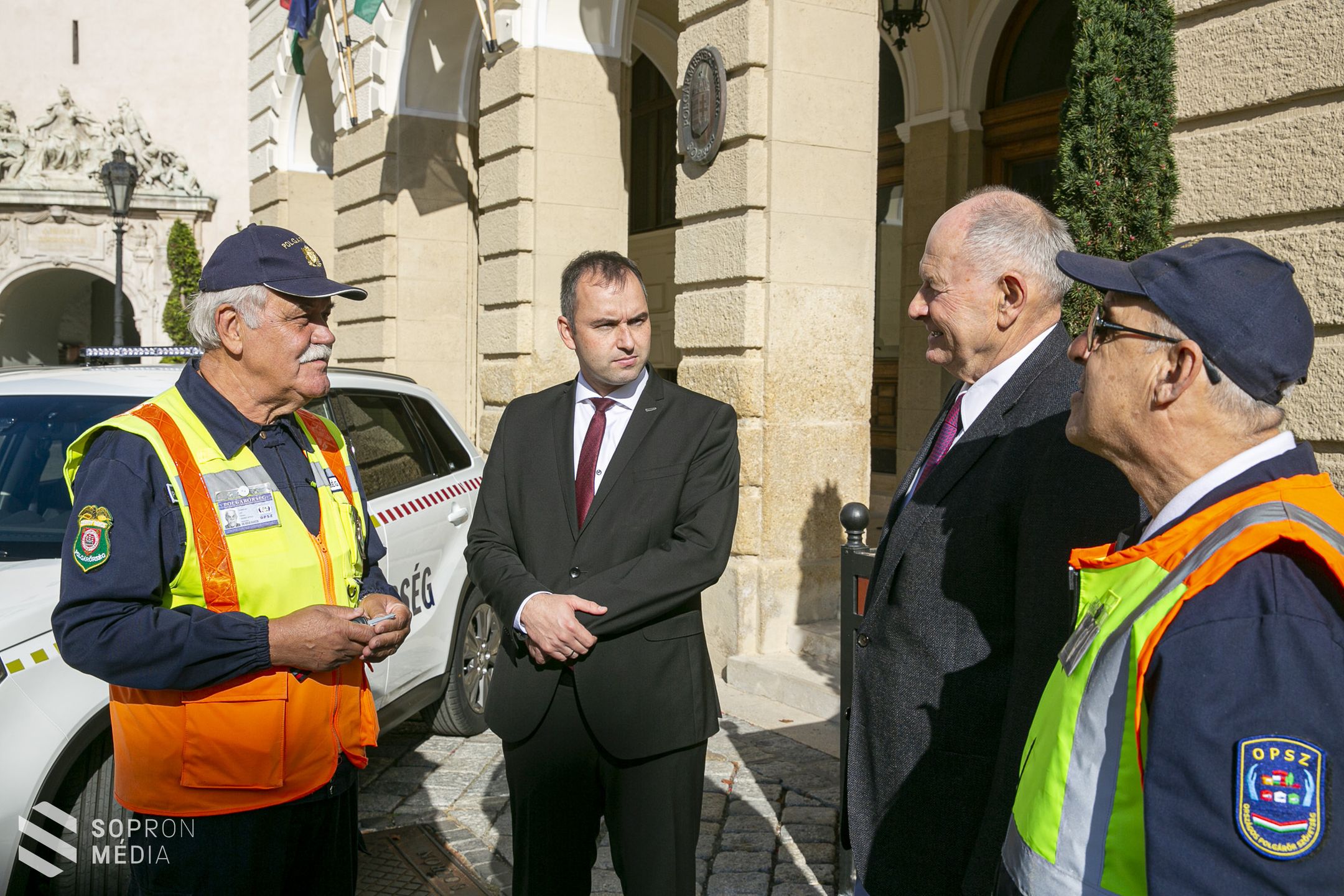 Új autóval gazdagodott a polgárőr egyesület - Még hatékonyabban tudják szolgálni a város közbiztonságát
