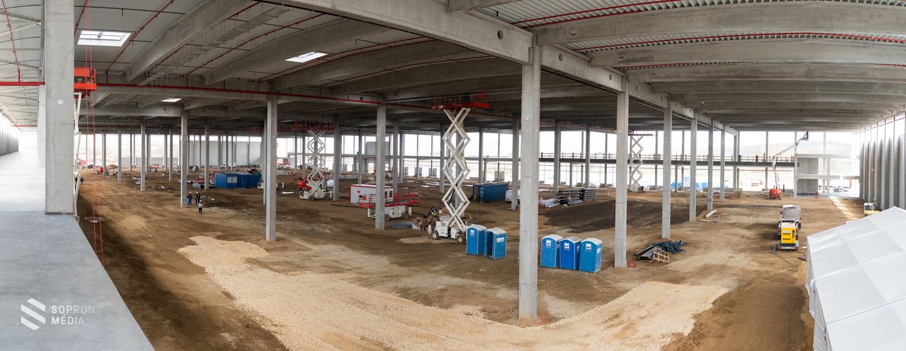 Elérte legmagasabb pontját az új logisztikai központ