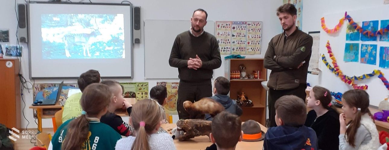 Ágfalván folytatódott az iskolába megy az erdő program!