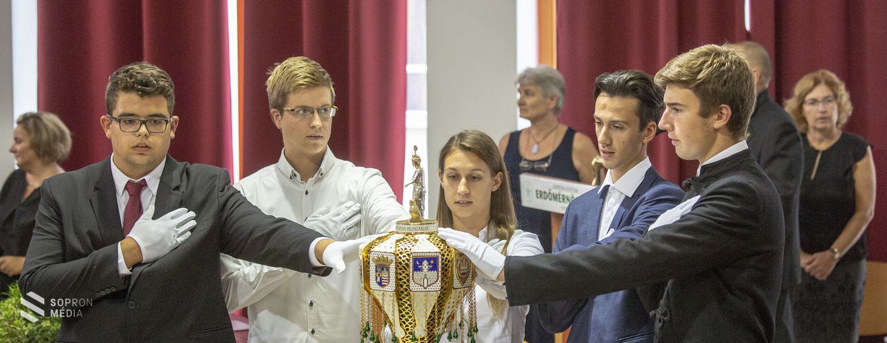 Soproni Egyetem: 800 elsőéves kezdi meg tanulmányait