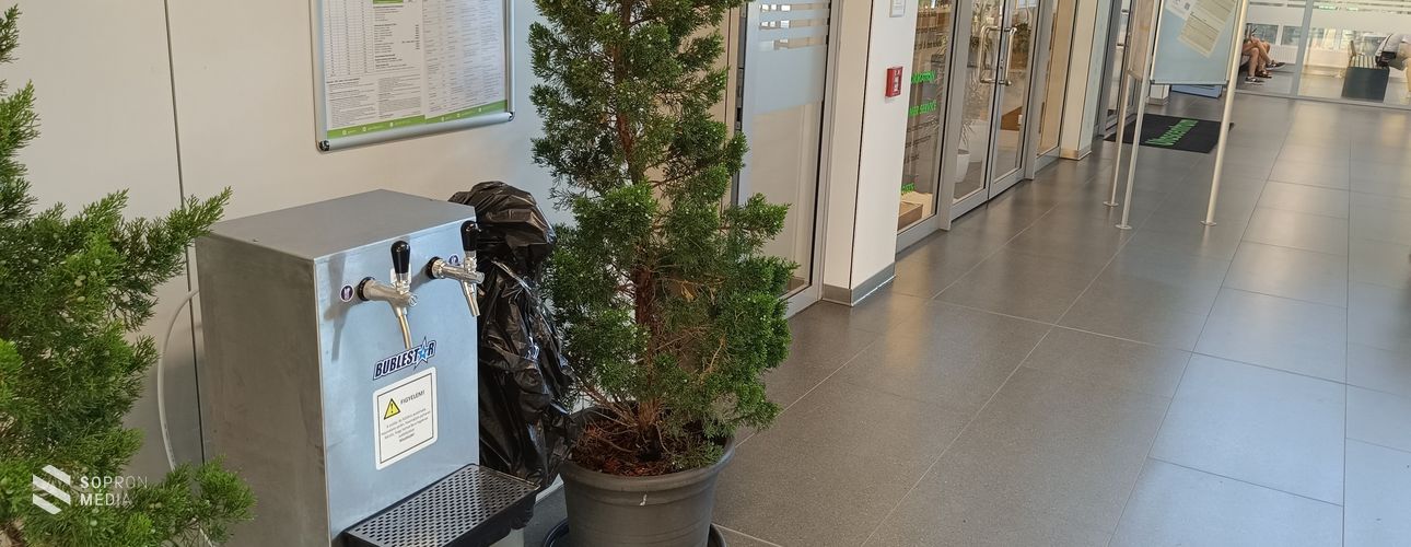 Hőségriadó – vizet oszt és párakapukat telepít a GYSEV