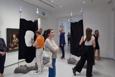 Mediating Time and Charm - Q-Contemporary kiállítás megnyitó
