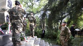 A hősökre emlékeztek az „Őrtüzek!” emlékműnél az egyetemen