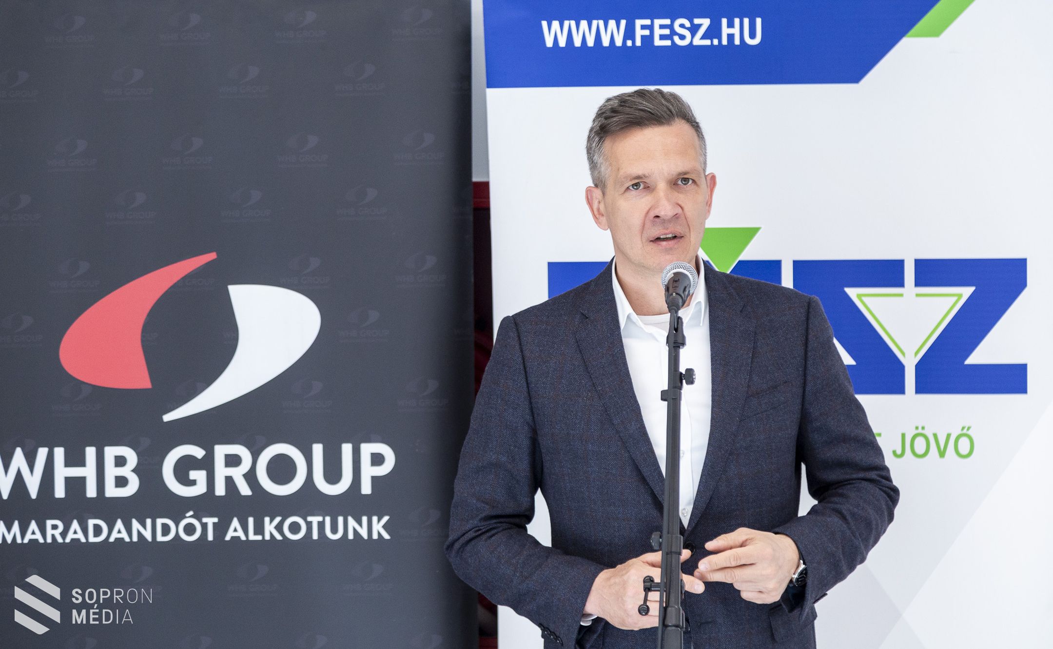 A soproni fejlesztések értéket teremtenek - Építőipari Nívódíjat nyert el a Lőver Uszoda