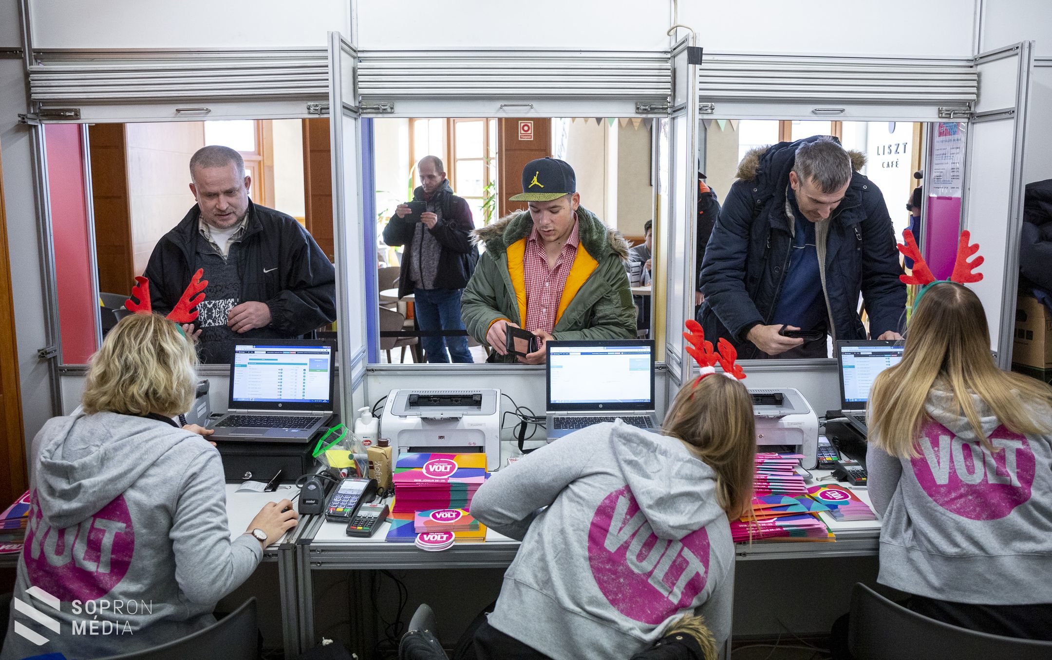 VOLT Fesztivál - Megérkeztek az első madarak!