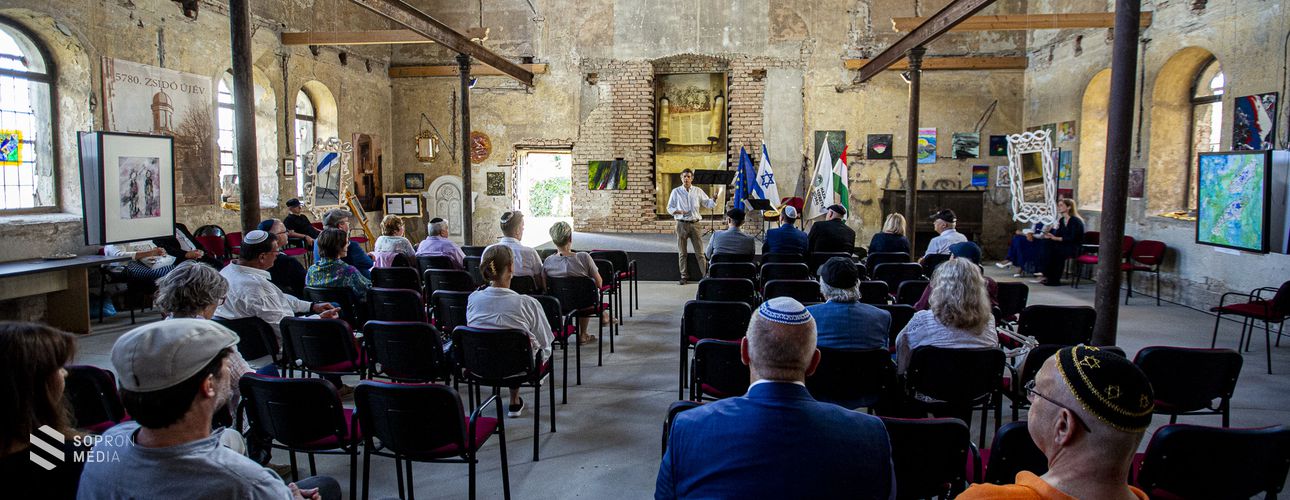 Az 5784. zsidó újévet köszöntötték Sopronban