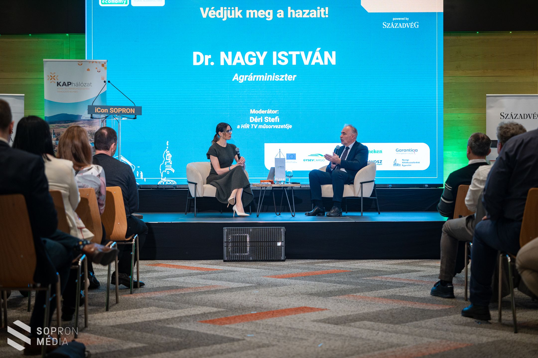Az iCon konferencia harmadik napja a magyar mezőgazdaság kérdéseire fókuszált.