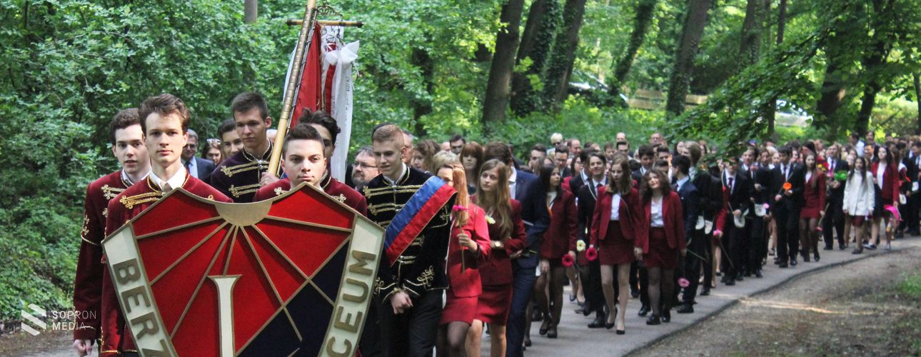 Ballagások hétvégéje Sopronban is