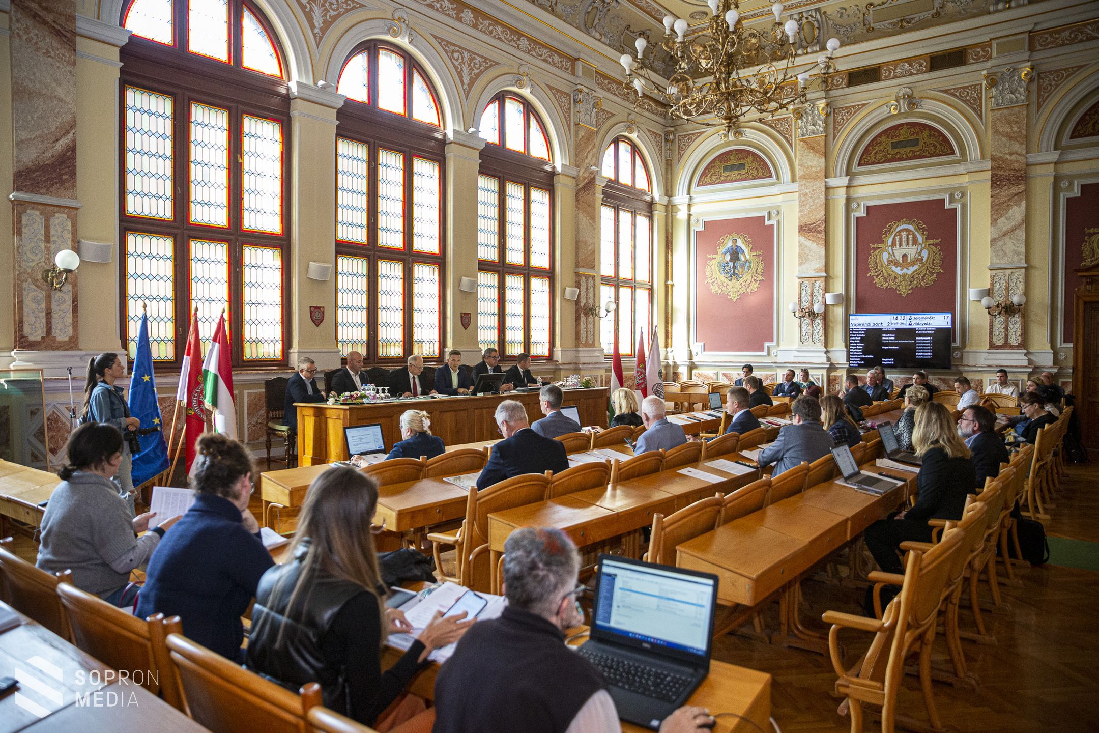 Támogatta a közgyűlés az elhibázott brüsszeli szankciókról szóló felhívást