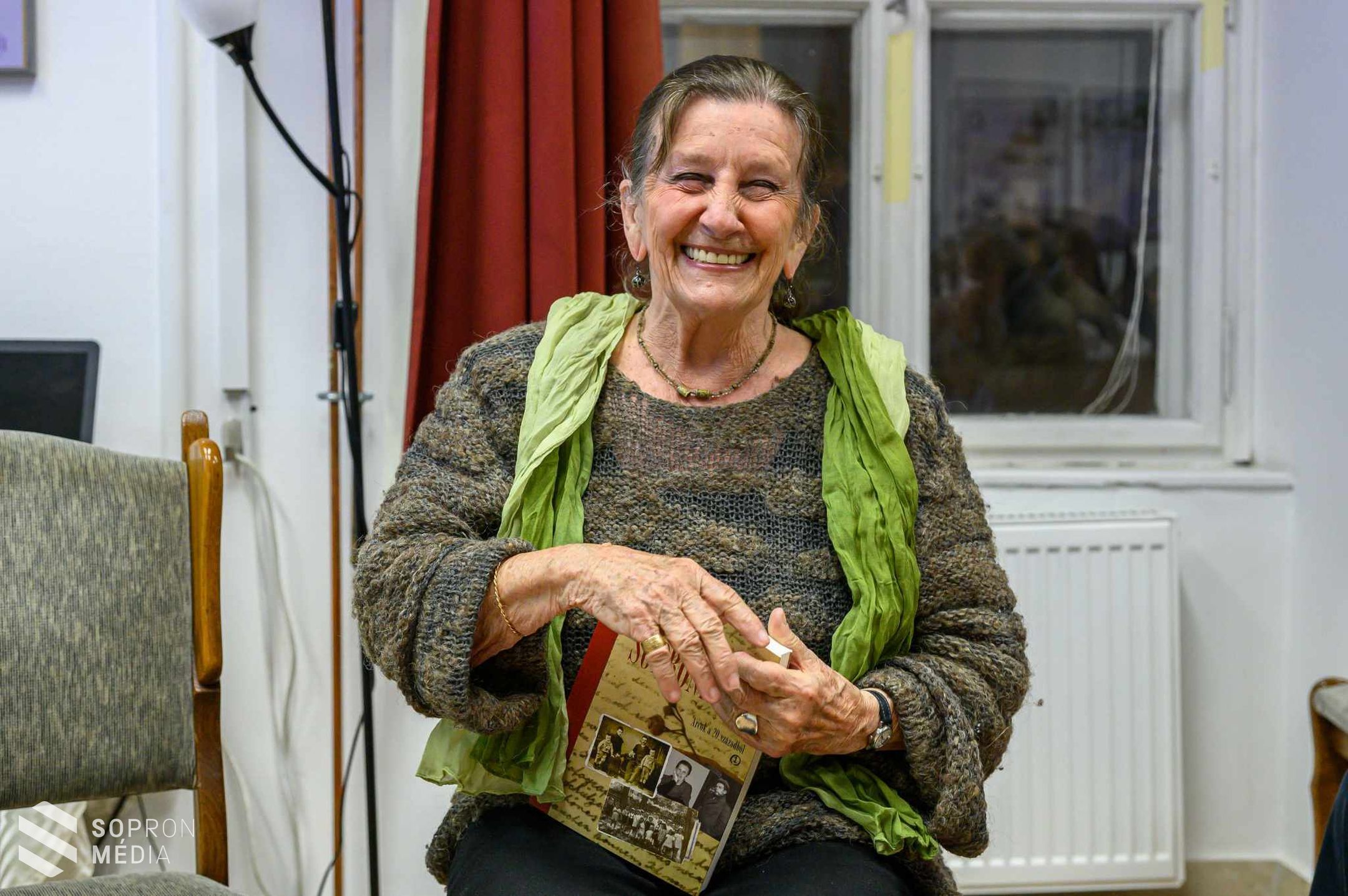 Megjelent Turbuly Éva történész interjúkötete Soproni emberek, soproni történetek címmel