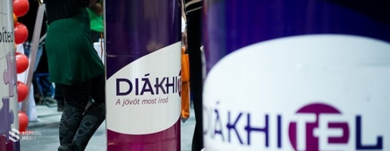 Diákhitel Központ: szeptember 15-ig érdemes igényelni a diákhiteleket