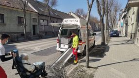 Segítséggel juthatnak az oltópontra a mozgásukban korlátozottak