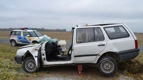 Mindenkit hazavárnak!