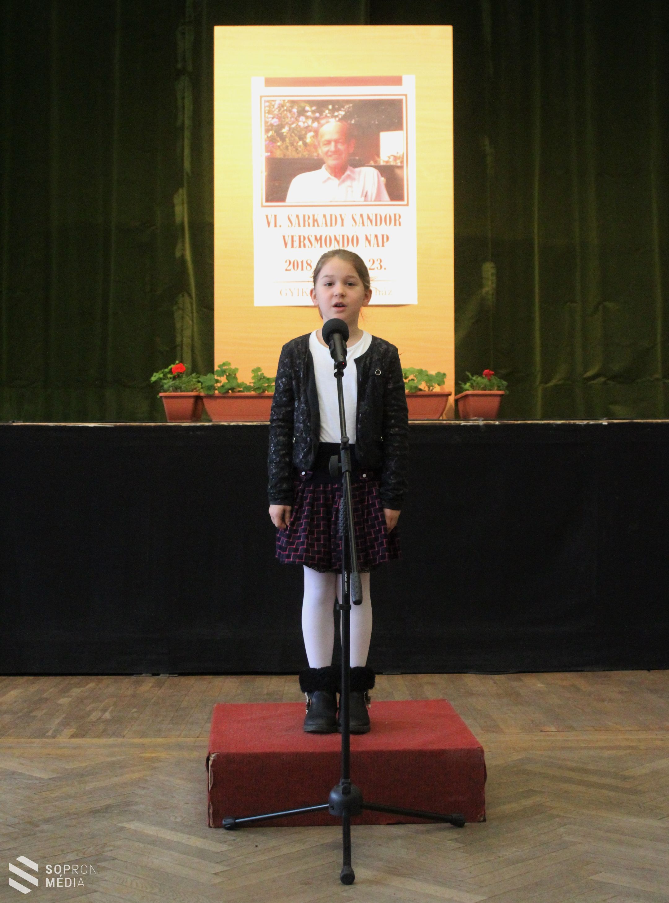 Hatodik alkalommal került megrendezésre a GYIK-ban a Sarkady Sándor Versmondó Nap
