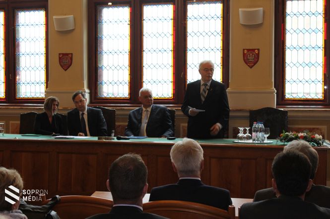 Dr. Fodor Tamás, Sopron Megyei Jogú Város polgármestere 