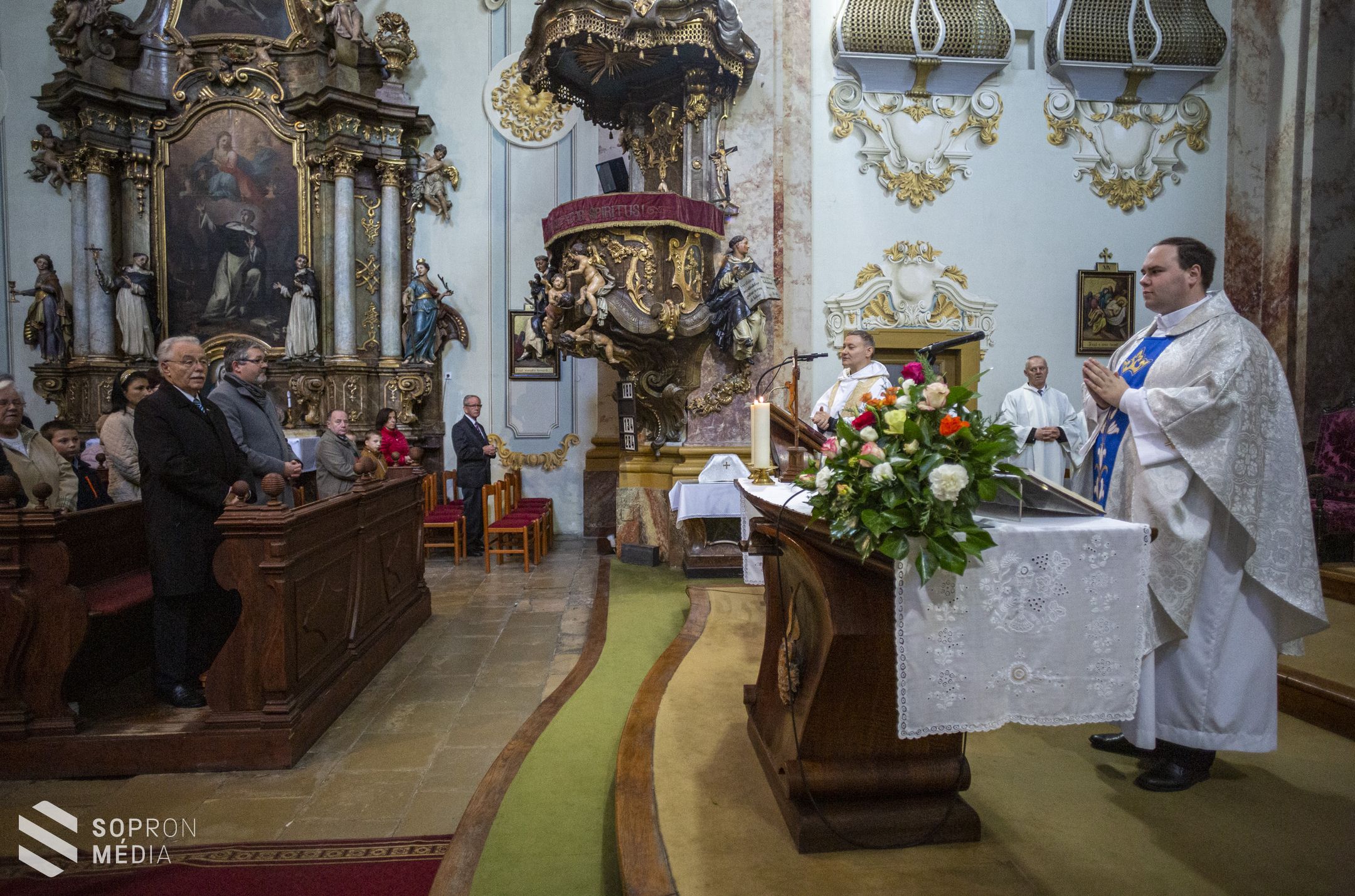 A domonkos templom Rózsafüzér Királynője búcsúja