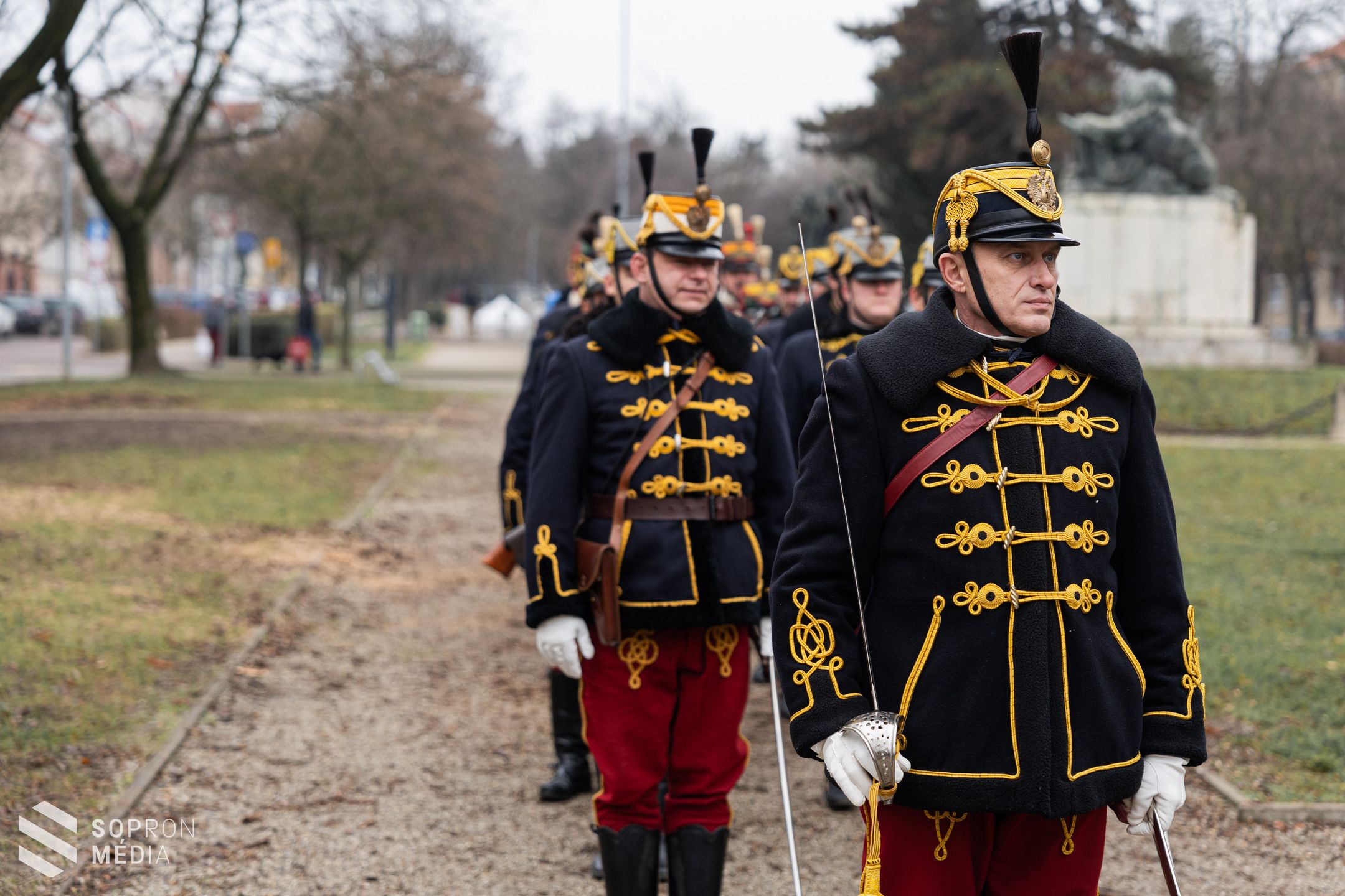 A limanowai csatára emlékeztek a Deák téren