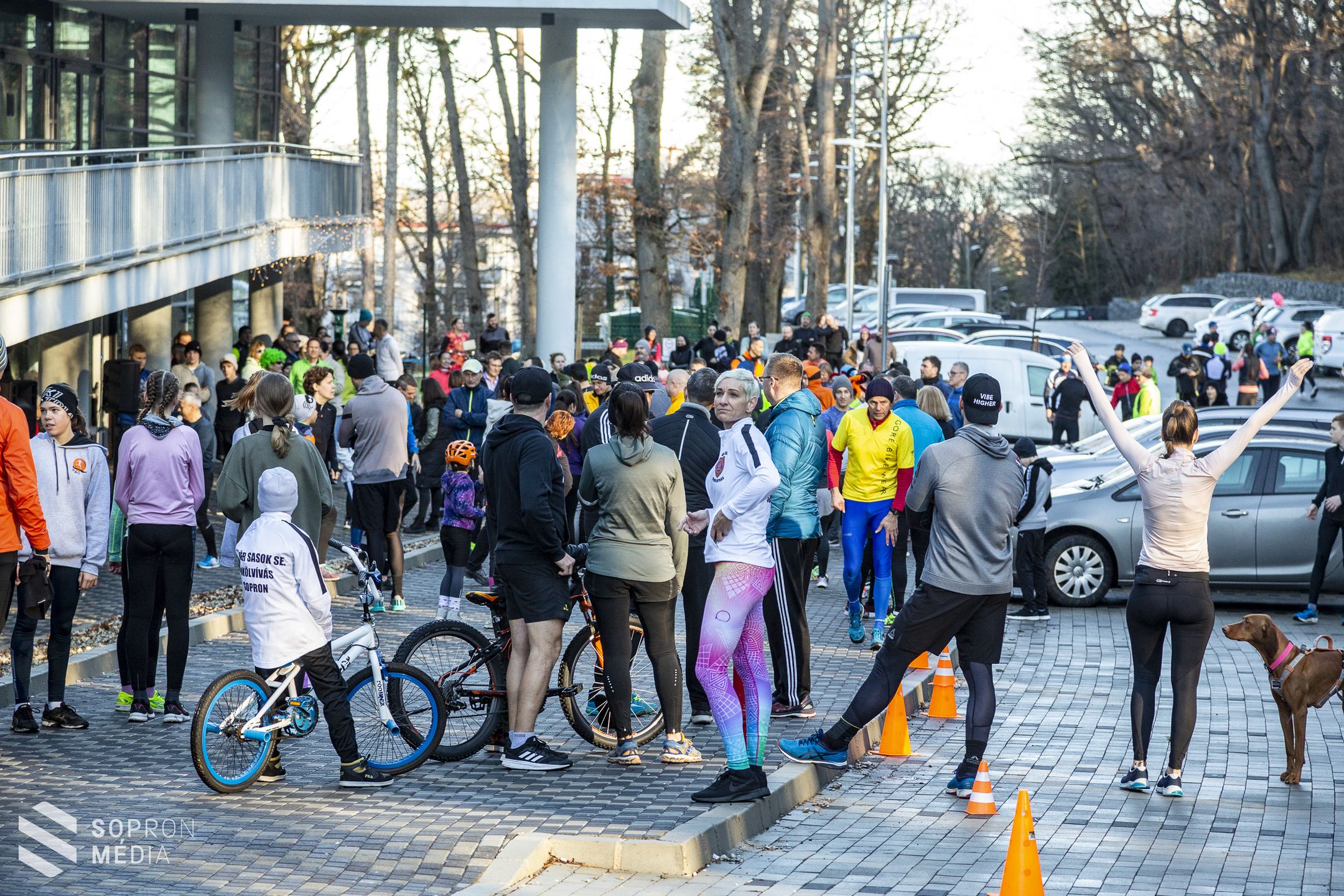 Jó hangulatú szilveszteri futás