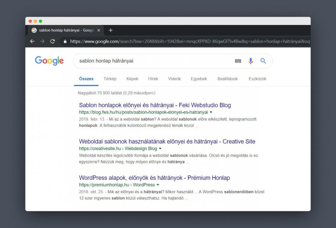 Google találati lista a „sablon honlap hátrányai” keresésre, az első helyen a Feki Webstudio blogbejegyzése