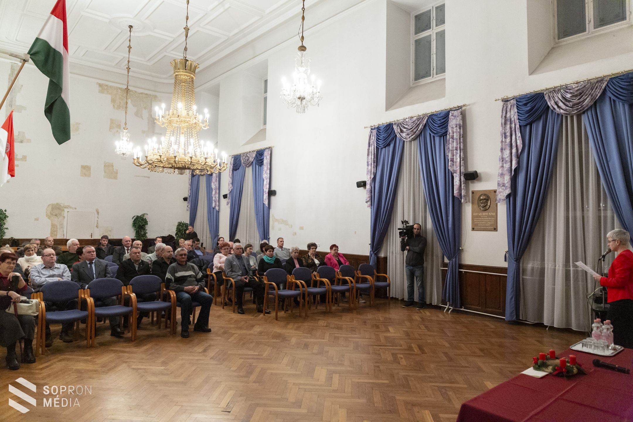 Véradók ünnepe – elismerést kaptak a köztünk élő hősök