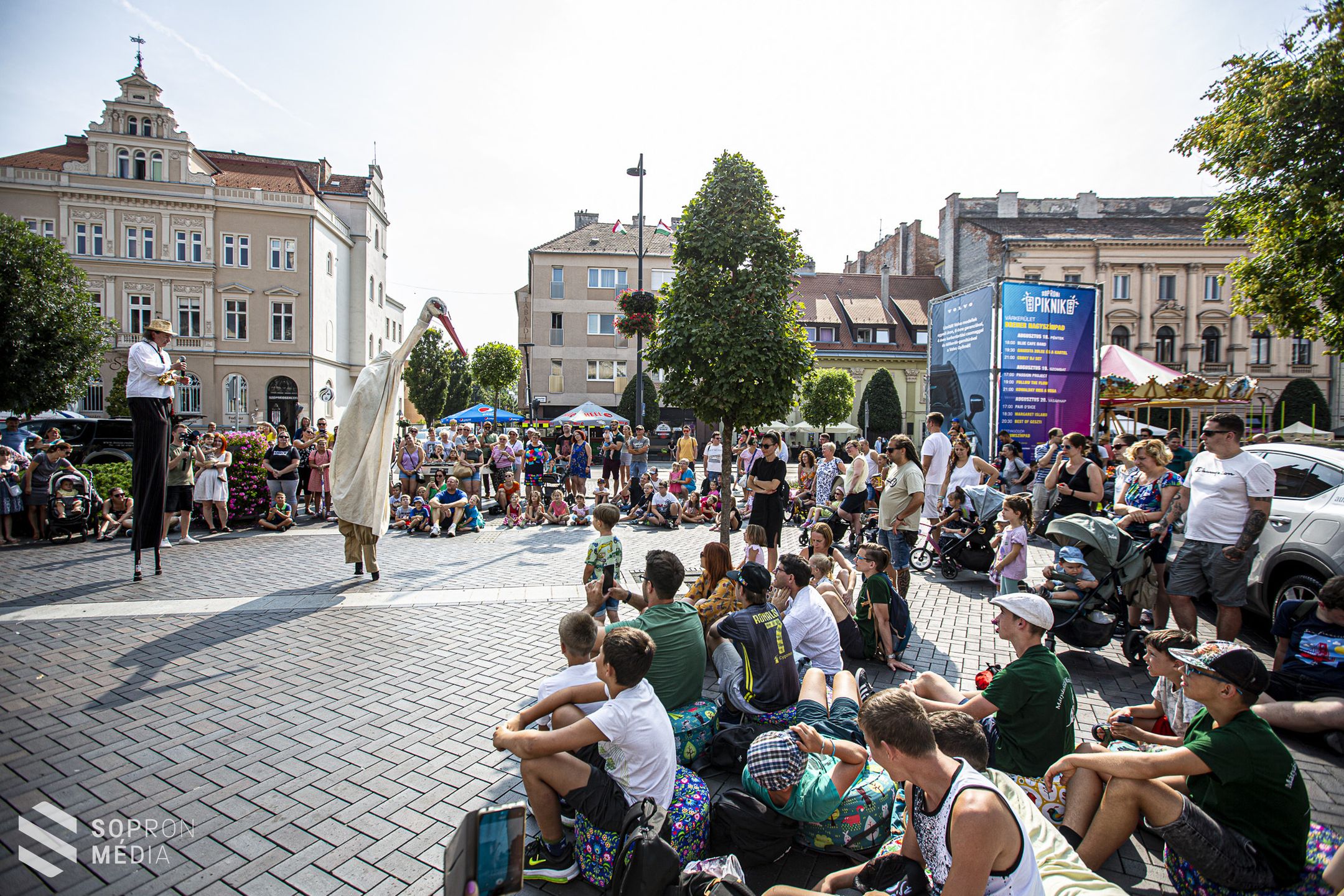 Gólyalábon érkeztek a gyermekprogramok a Soproni Piknikre
