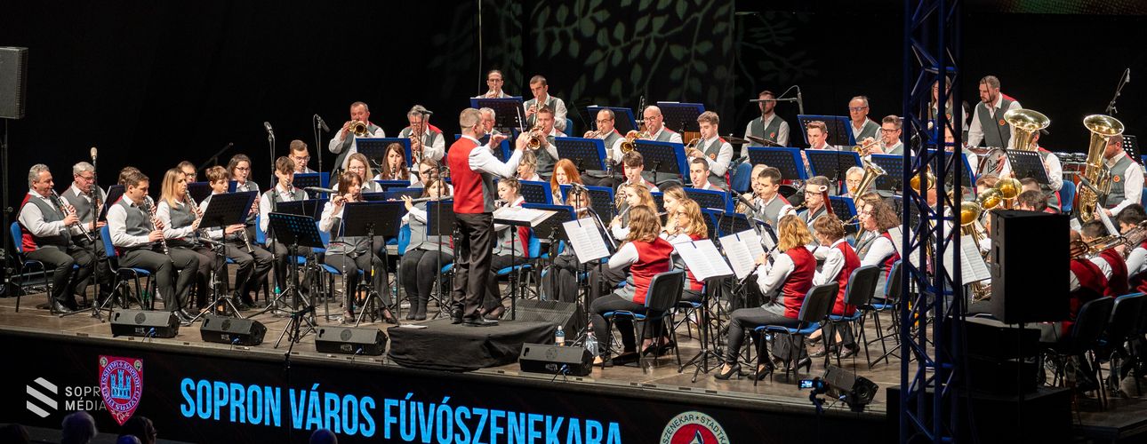 Szilveszteri fúvós koncert - zenés pillanatok az év utolsó napján